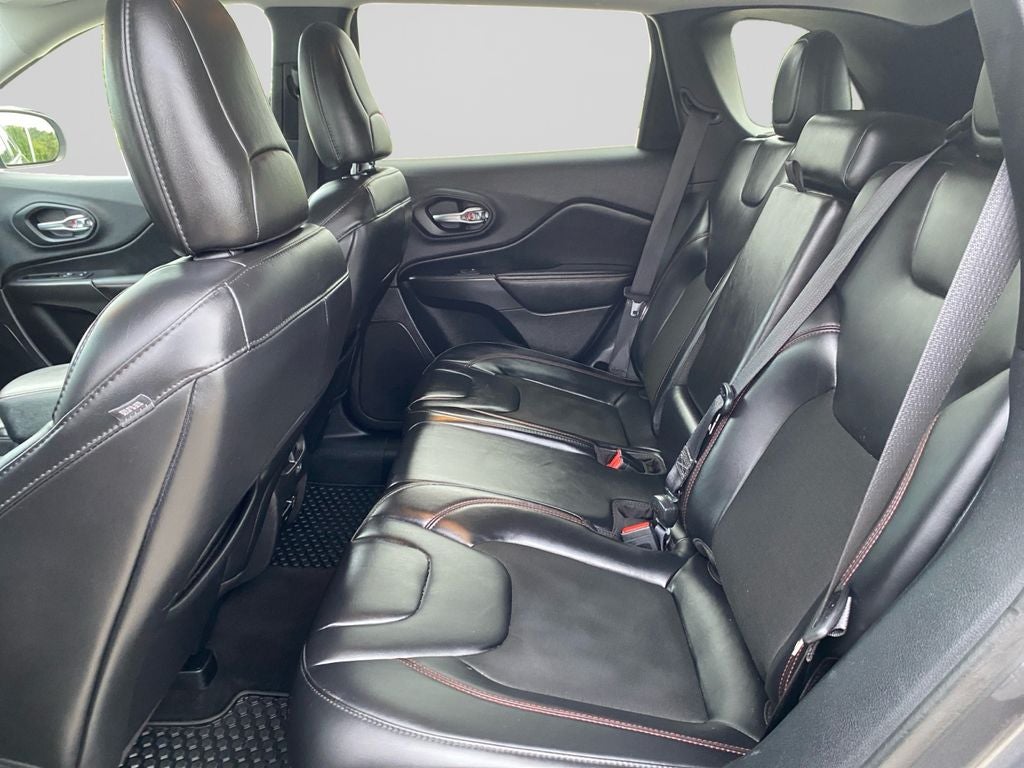 2020 Jeep Cherokee Trailhawk