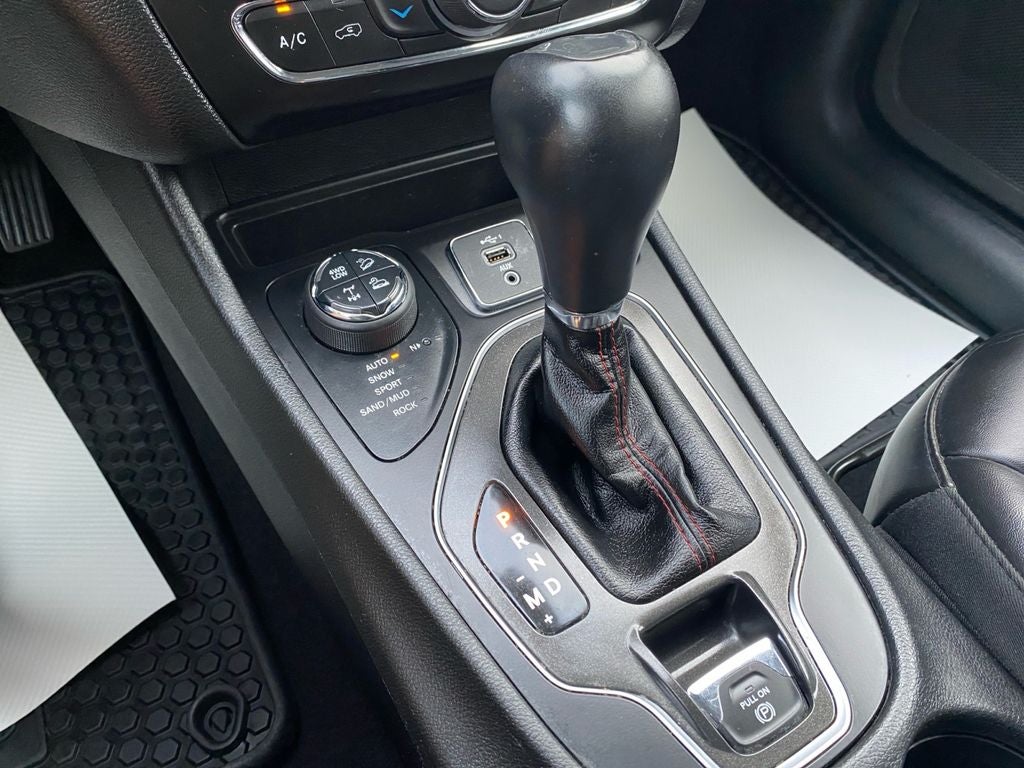 2020 Jeep Cherokee Trailhawk