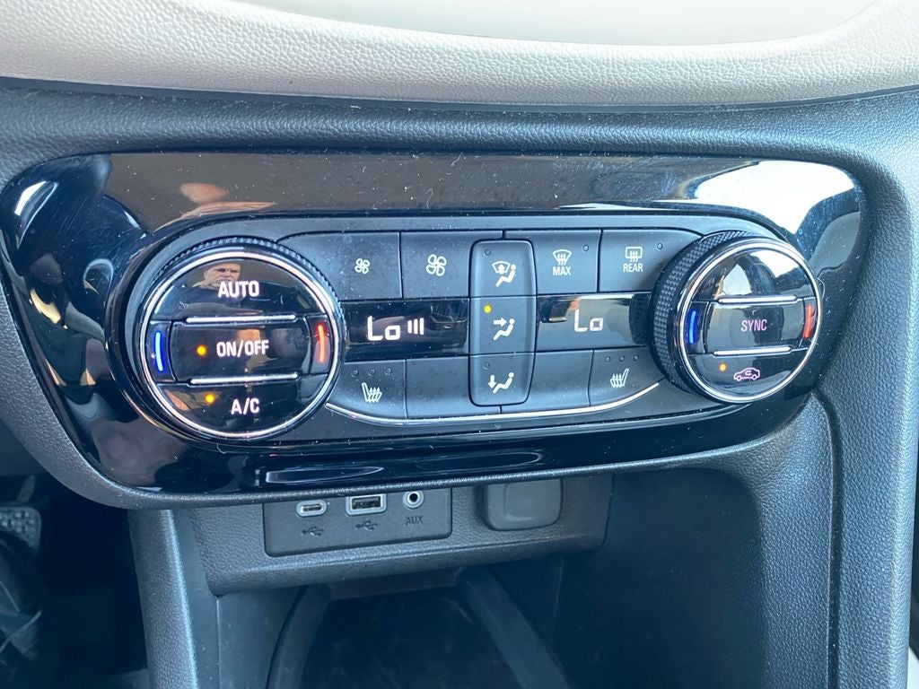 2020 Buick Encore GX Select