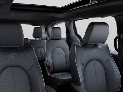 2027 Chrysler Pacifica Limited