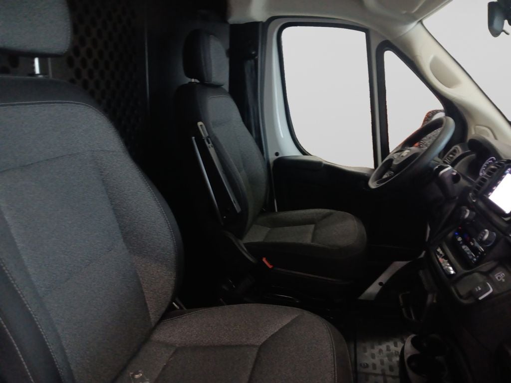 2025 RAM ProMaster 2500 Base