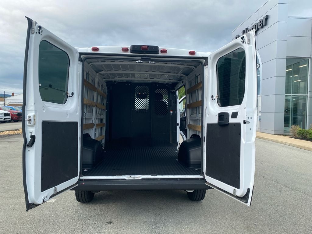 2025 RAM ProMaster 2500 Base