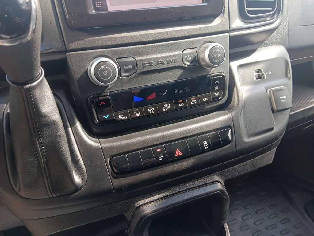 2025 RAM ProMaster 2500 Base