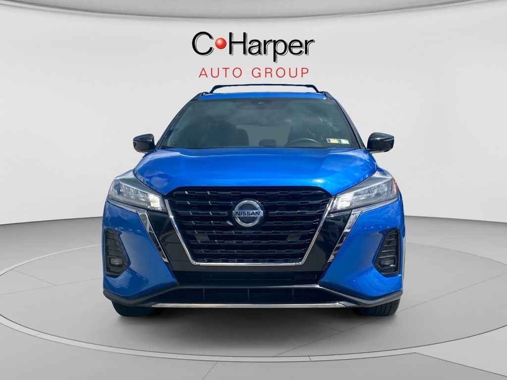 2021 Nissan Kicks SR