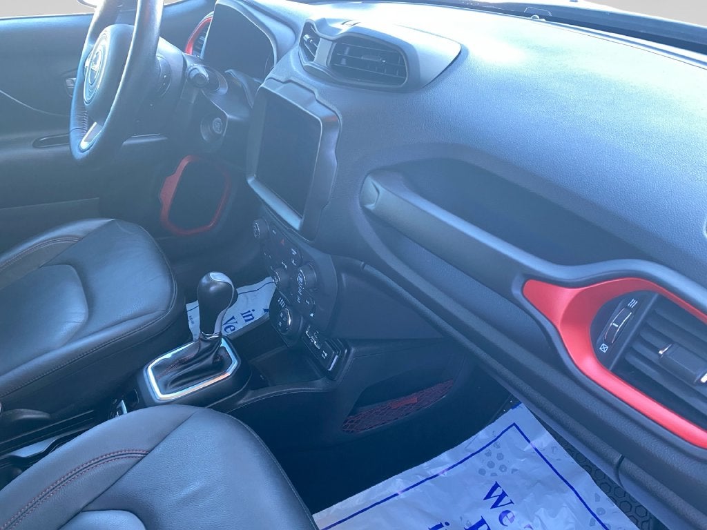 2023 Jeep Renegade Trailhawk
