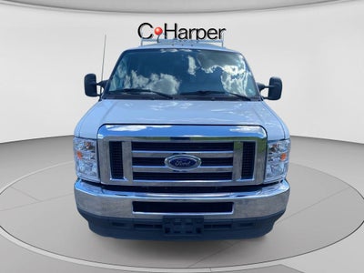 2022 Ford E-350SD Base Cutaway