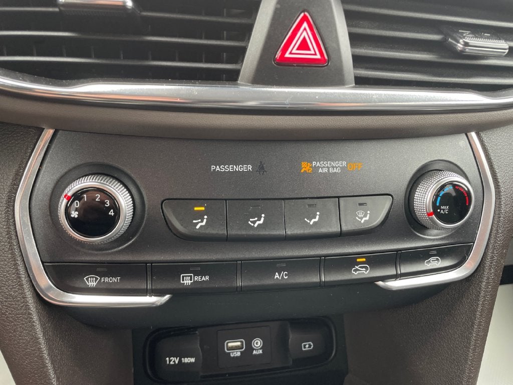 2020 Hyundai Santa Fe SE