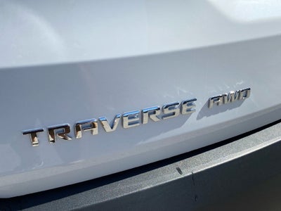 2022 Chevrolet Traverse LT Cloth