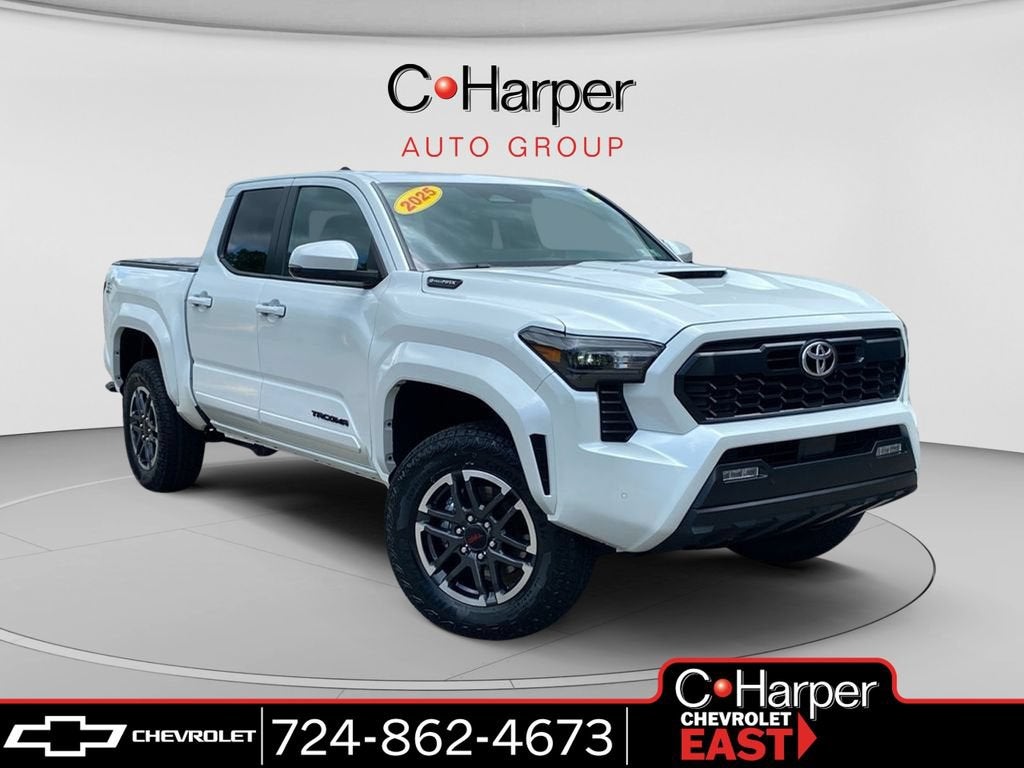2025 Toyota Tacoma Hybrid TRD Sport 4WD