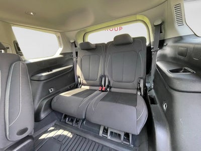 2023 Jeep Grand Cherokee L Laredo 4x4