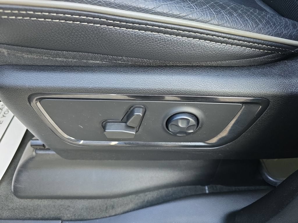 2022 RAM 1500 Limited Crew Cab 4x4 5'7" Box