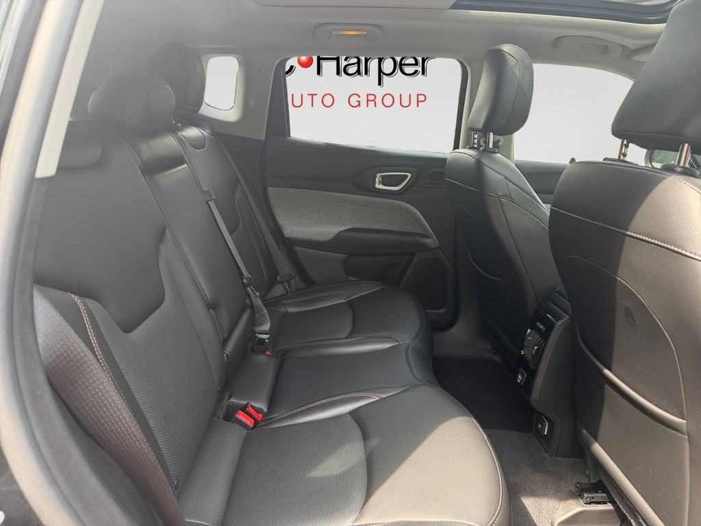 2022 Jeep Compass Latitude Lux 4x4