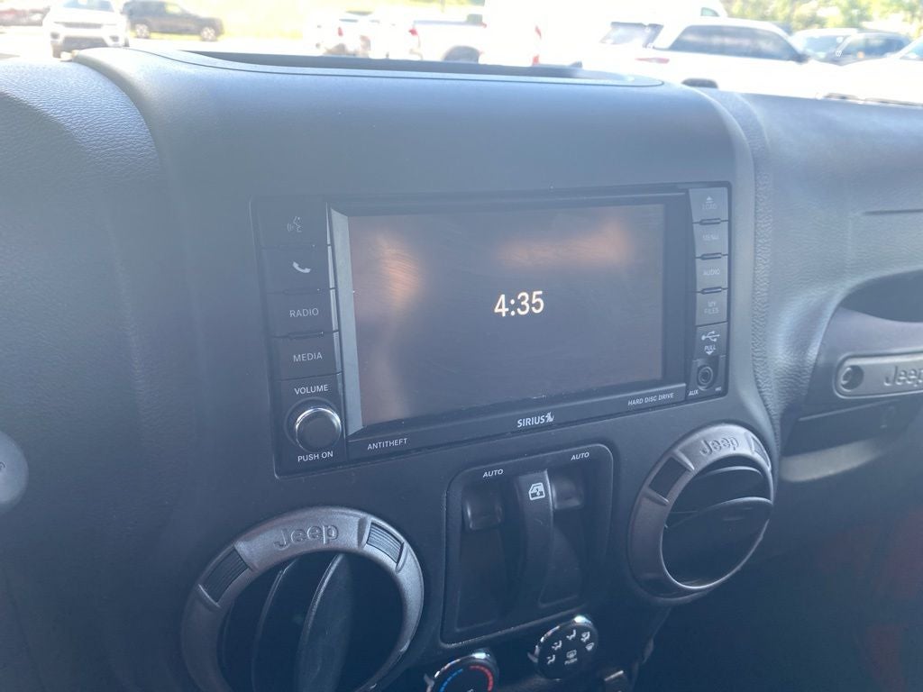 2016 Jeep Wrangler Sport