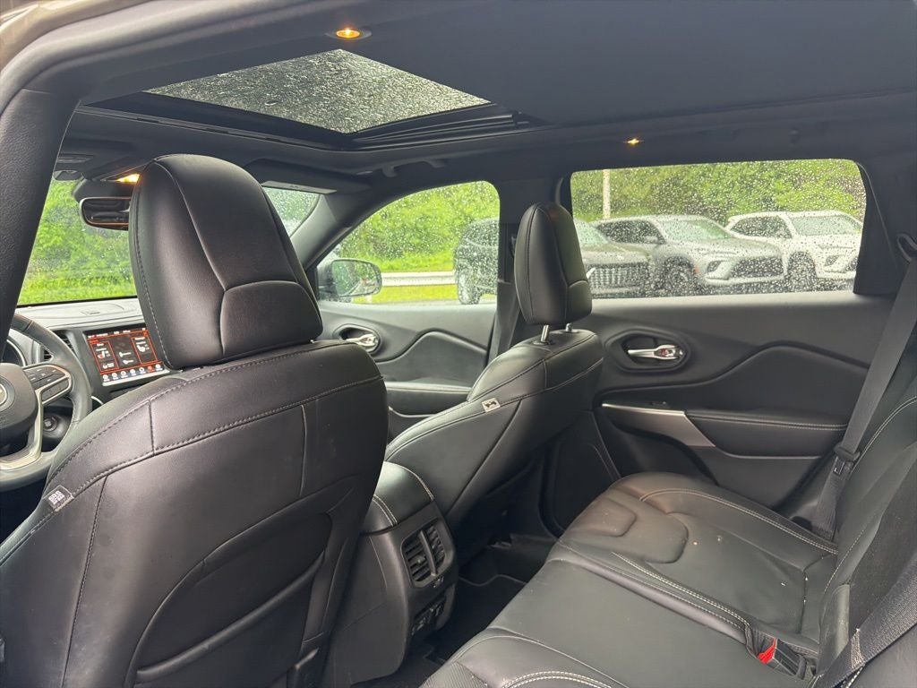 2021 Jeep Cherokee Latitude Lux