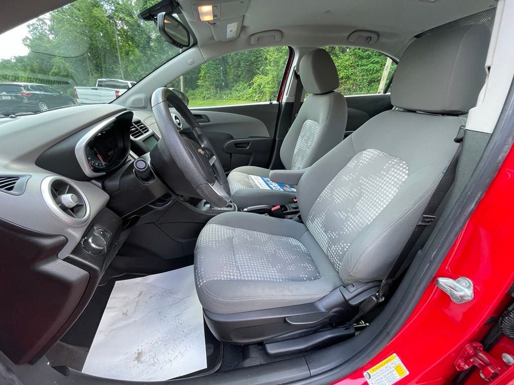 2017 Chevrolet Sonic LS