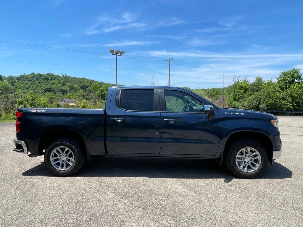 2022 Chevrolet Silverado 1500 LT LT1