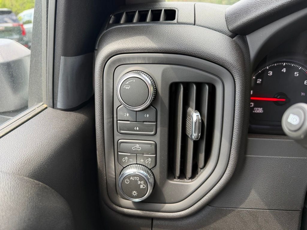 2026 GMC Sierra 3500HD Pro