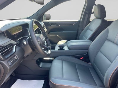 2025 GMC Acadia AT4