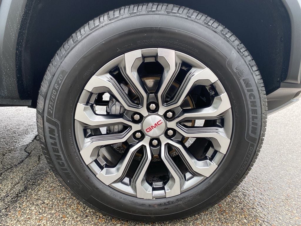 2023 GMC Canyon Denali