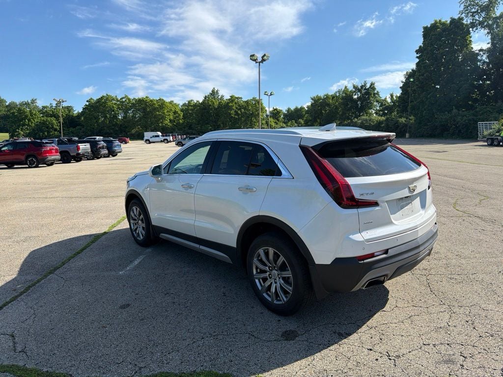 2020 Cadillac XT4 Premium Luxury