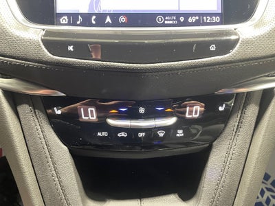 2025 Cadillac XT5 Sport