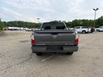 2023 Nissan Titan SV