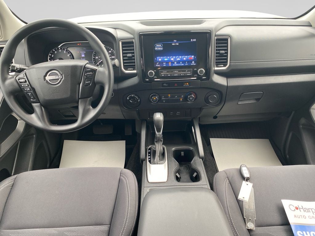 2024 Nissan Frontier SV