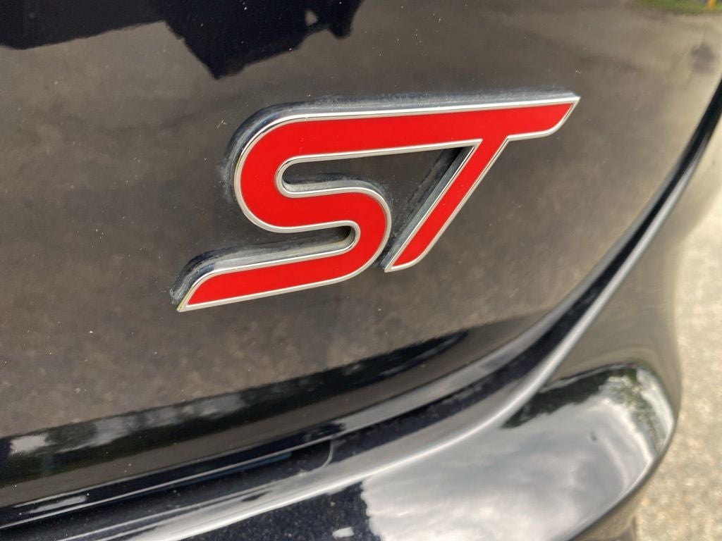 2020 Ford Edge ST