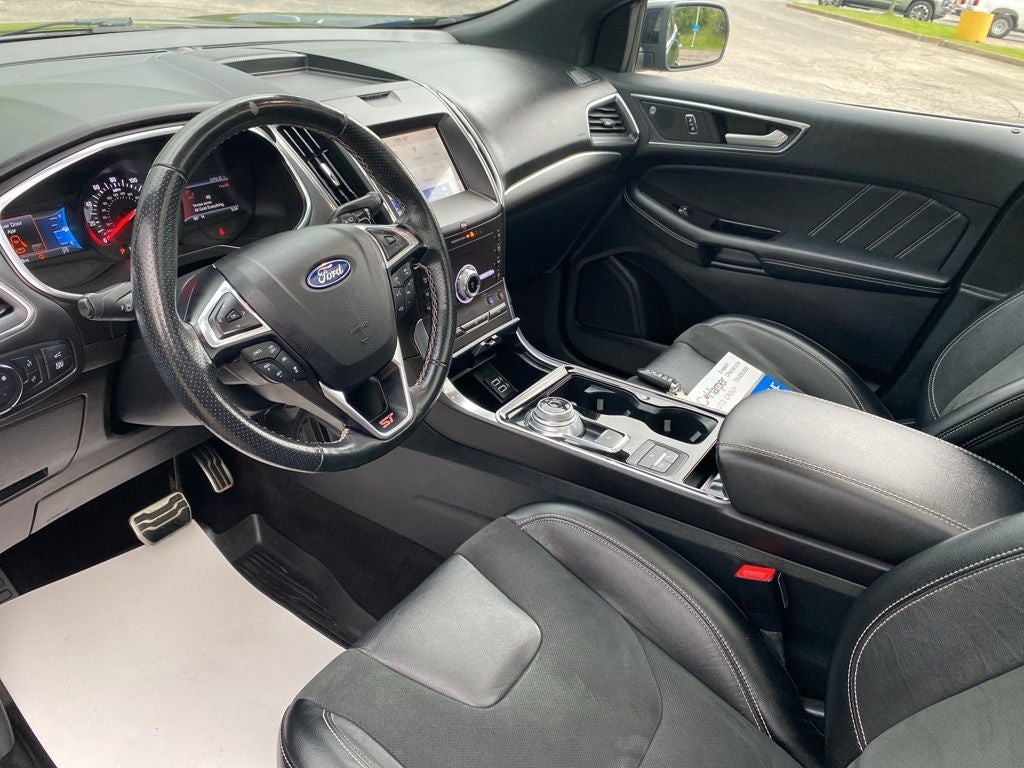 2020 Ford Edge ST