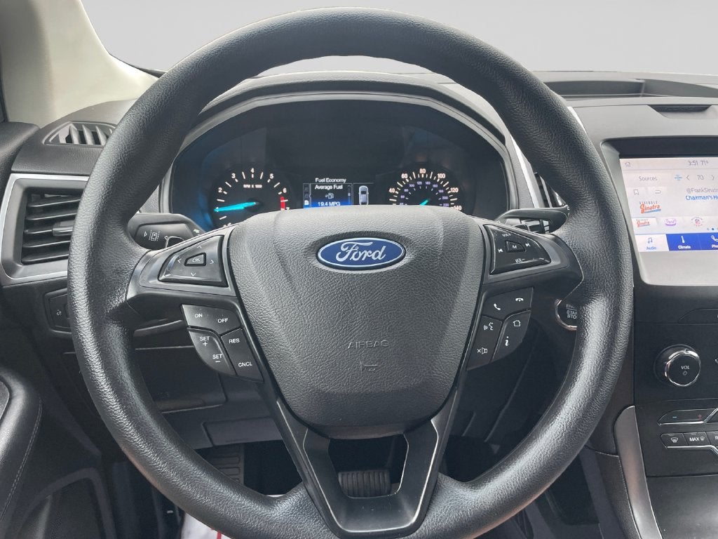 2020 Ford Edge SE