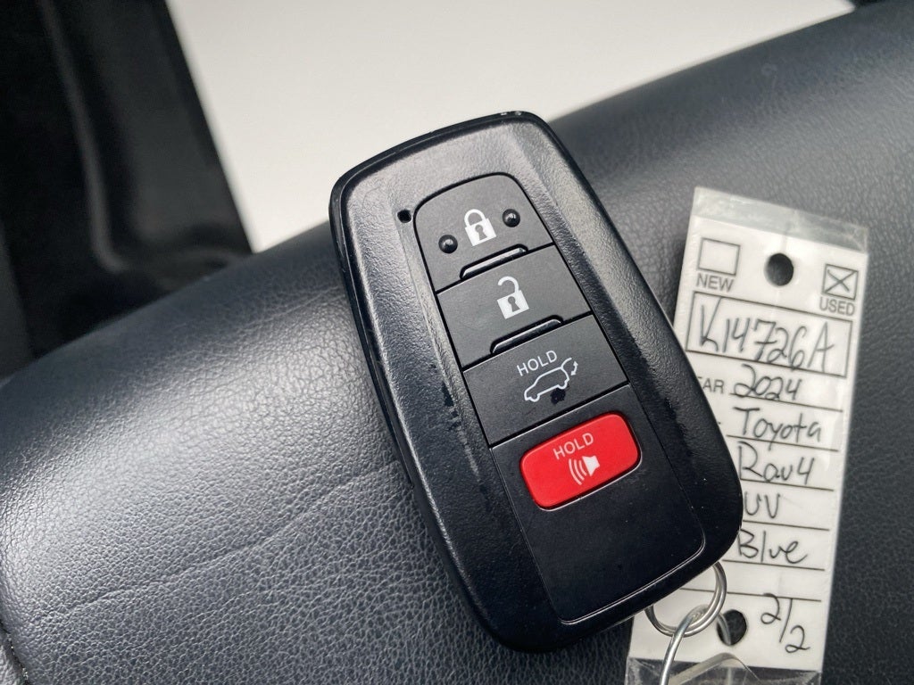 2024 Toyota RAV4 Hybrid XSE