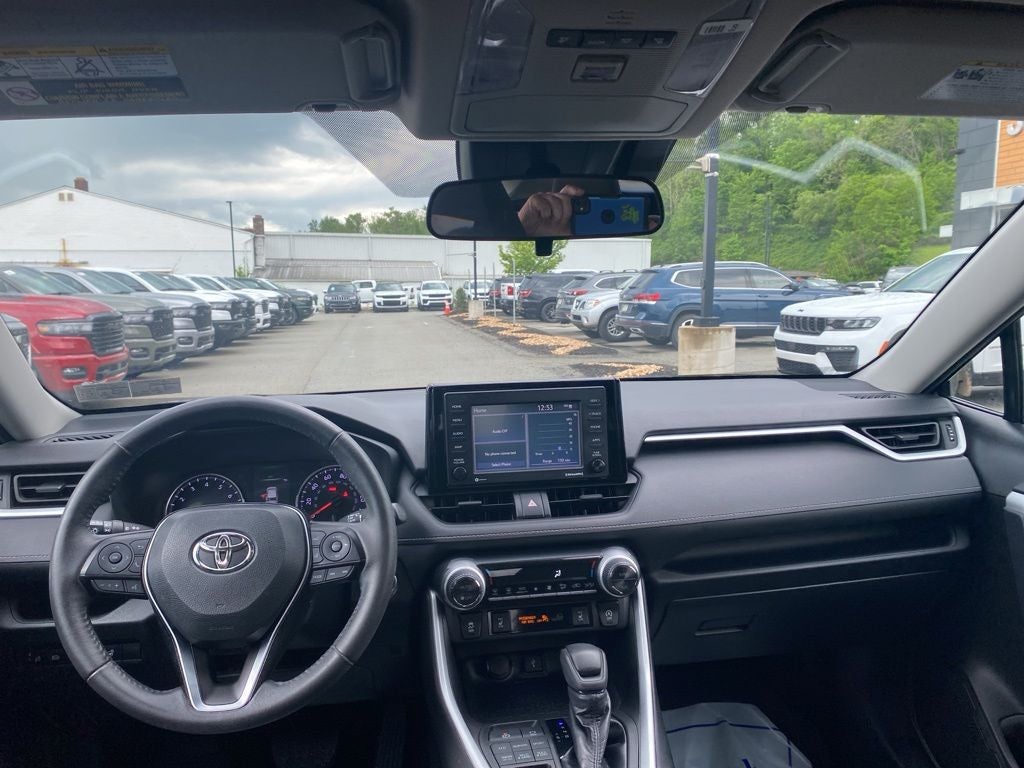 2020 Toyota RAV4 XLE