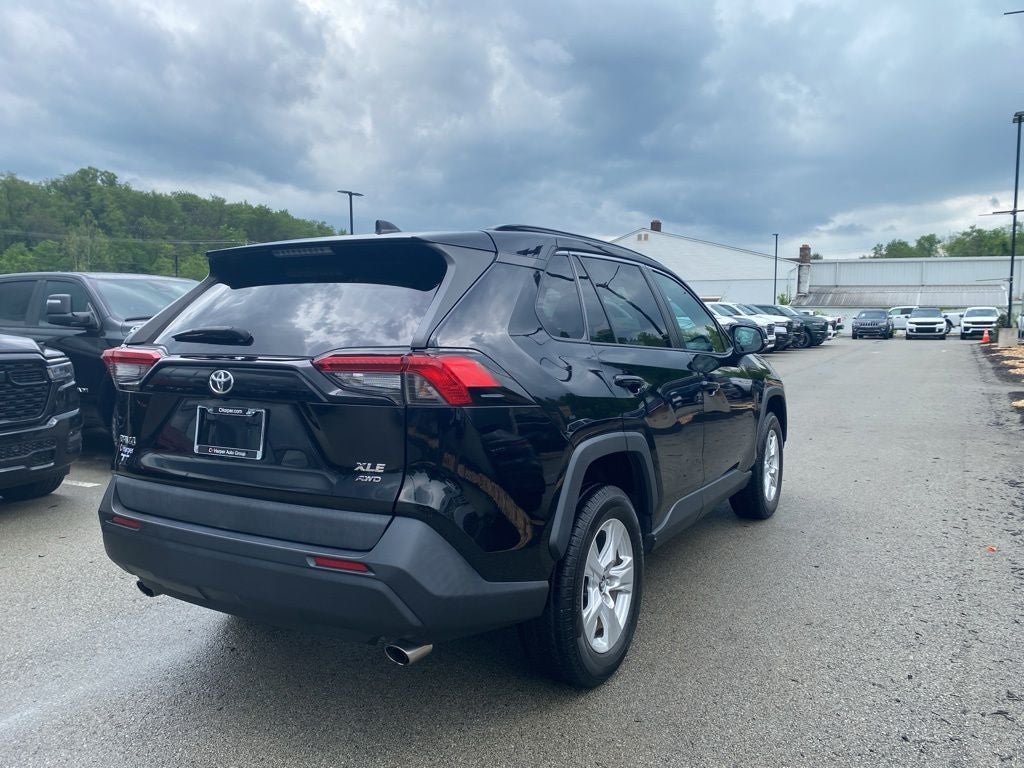 2020 Toyota RAV4 XLE