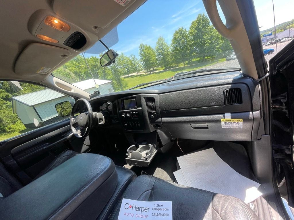 2005 Dodge Ram 3500 SLT