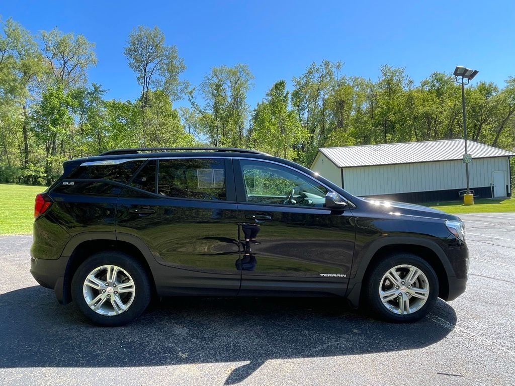 2021 GMC Terrain SLE