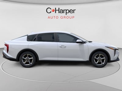 2026 Kia K4 LXS