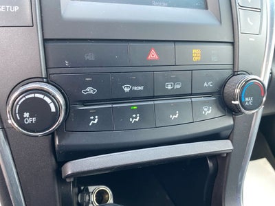 2017 Toyota Camry SE