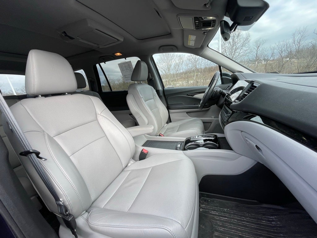 2022 Honda Pilot Elite