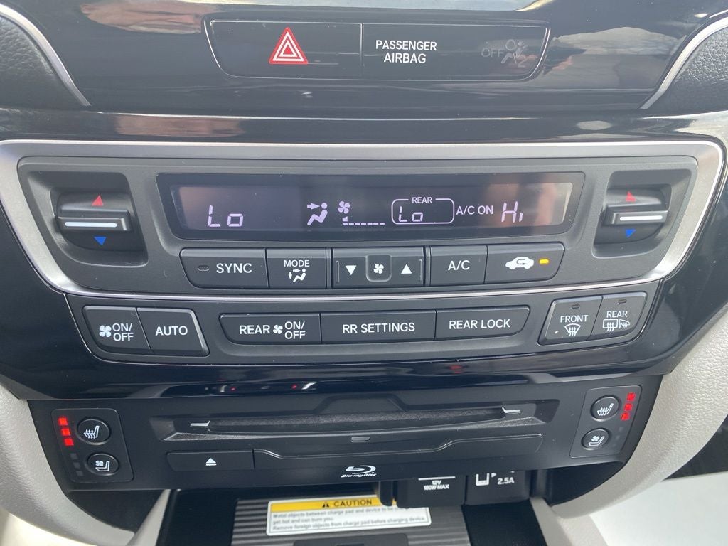 2022 Honda Pilot Elite