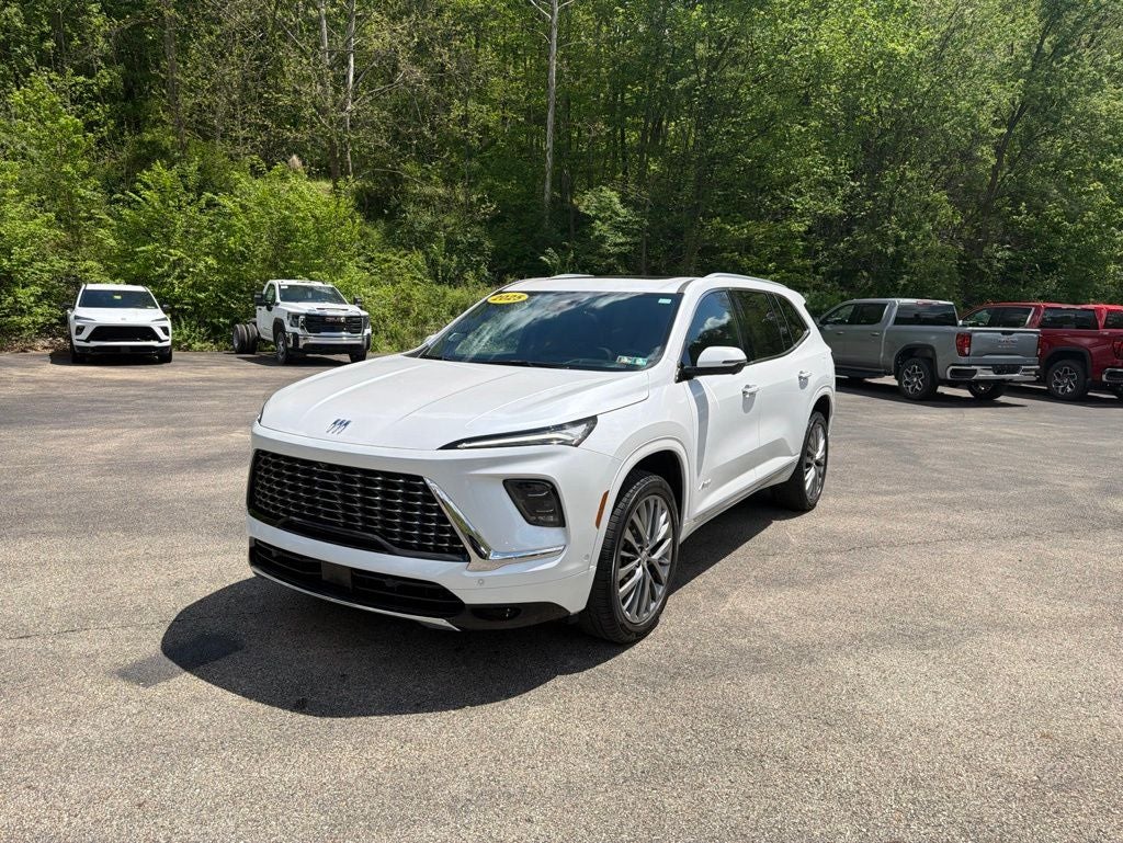 2025 Buick Enclave Avenir
