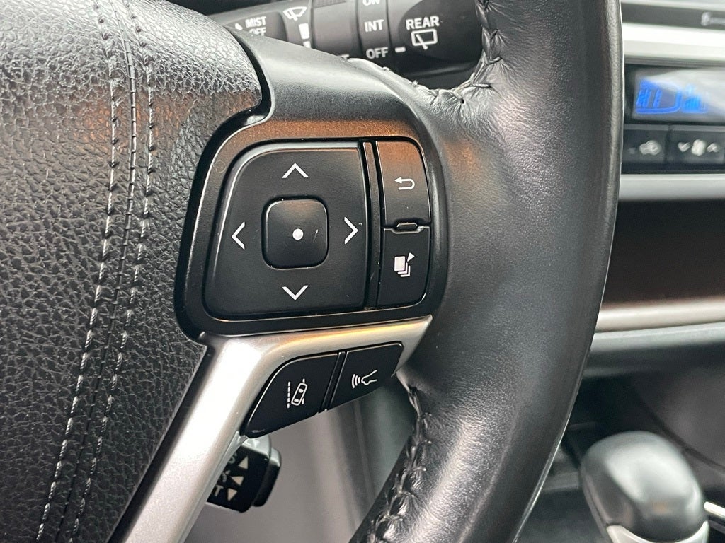 2019 Toyota Highlander Hybrid XLE