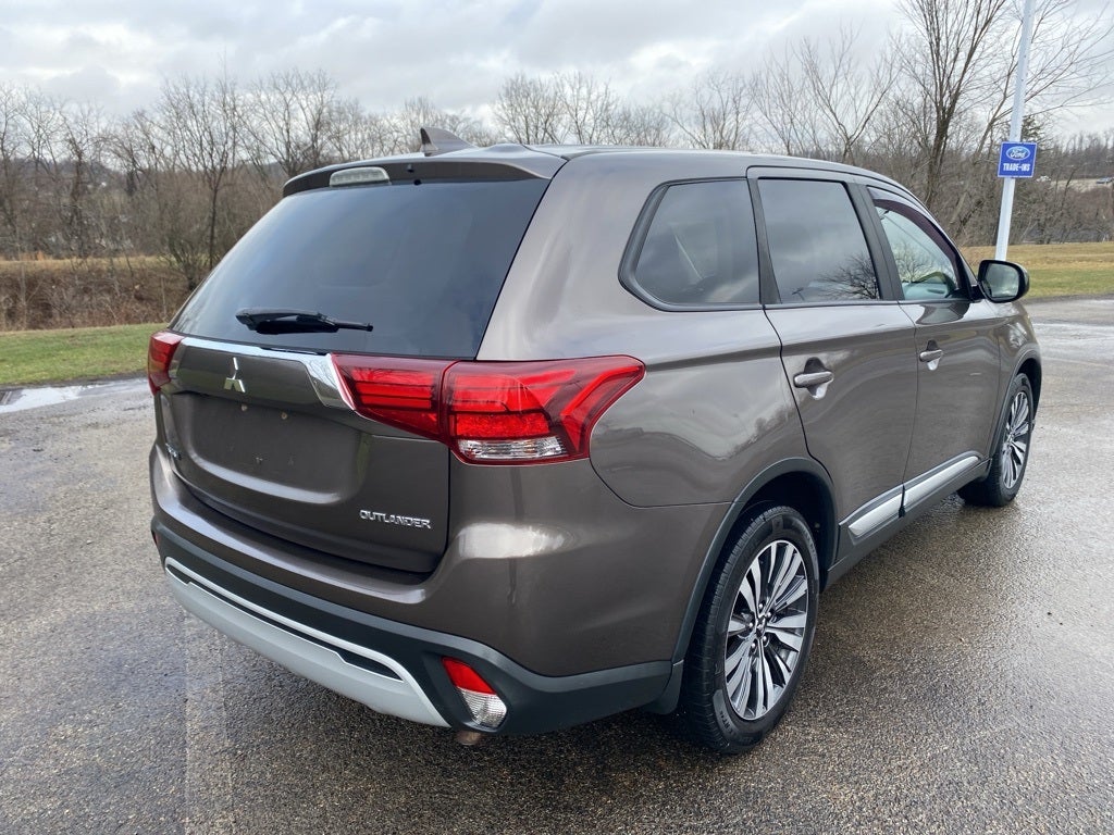 2019 Mitsubishi Outlander ES