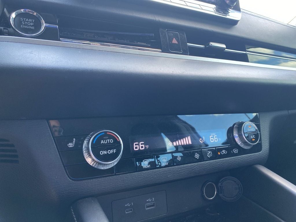 2023 Mitsubishi Outlander SE