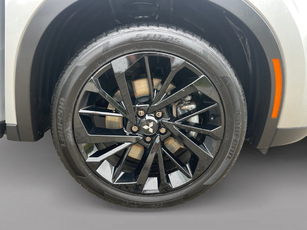 2023 Mitsubishi Outlander SEL Black Edition