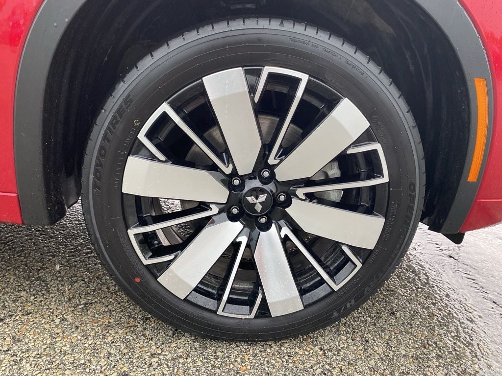 2025 Mitsubishi Outlander SEL