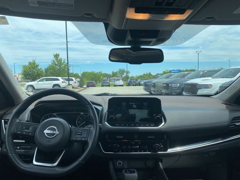 2023 Nissan Rogue SL