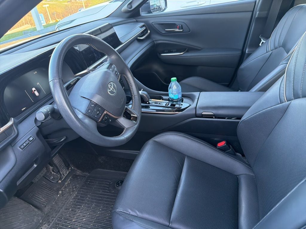 2025 Toyota Crown Signia Limited