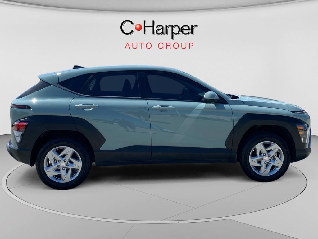 2024 Hyundai Kona SE