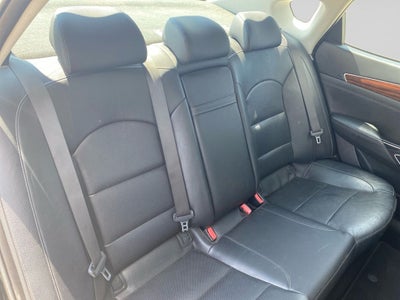 2019 Kia Cadenza Premium