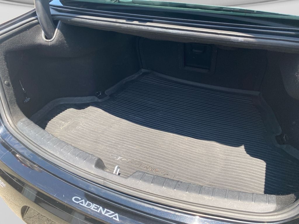 2019 Kia Cadenza Premium